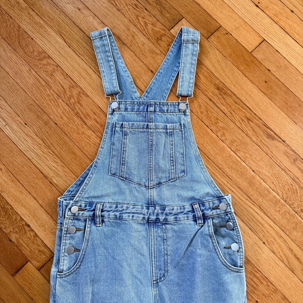 12th Tribe “Runaway Girl” Distressed Denim Overalls Light Wash Size Small - Picture 4 of 8